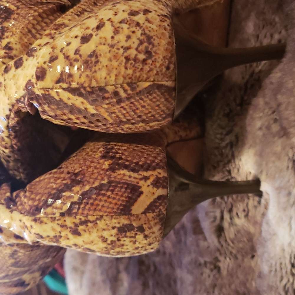 Bebe Boots - image 3